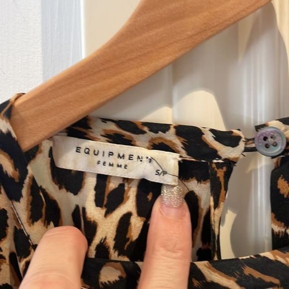 Femme equipment leopard print silk shift dress - Picture 6 of 13